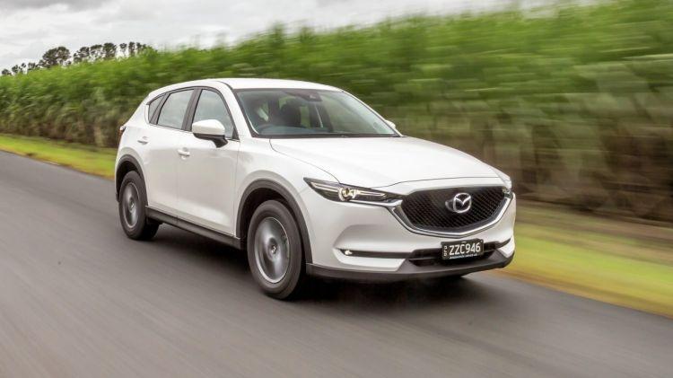 Mazda объявила о старте продаж CX-5 Akera 2017