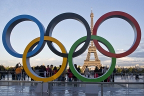 Шпионаж, грабежи и разъяренные фанаты. Что происходит на Олимпийских играх в Париже?