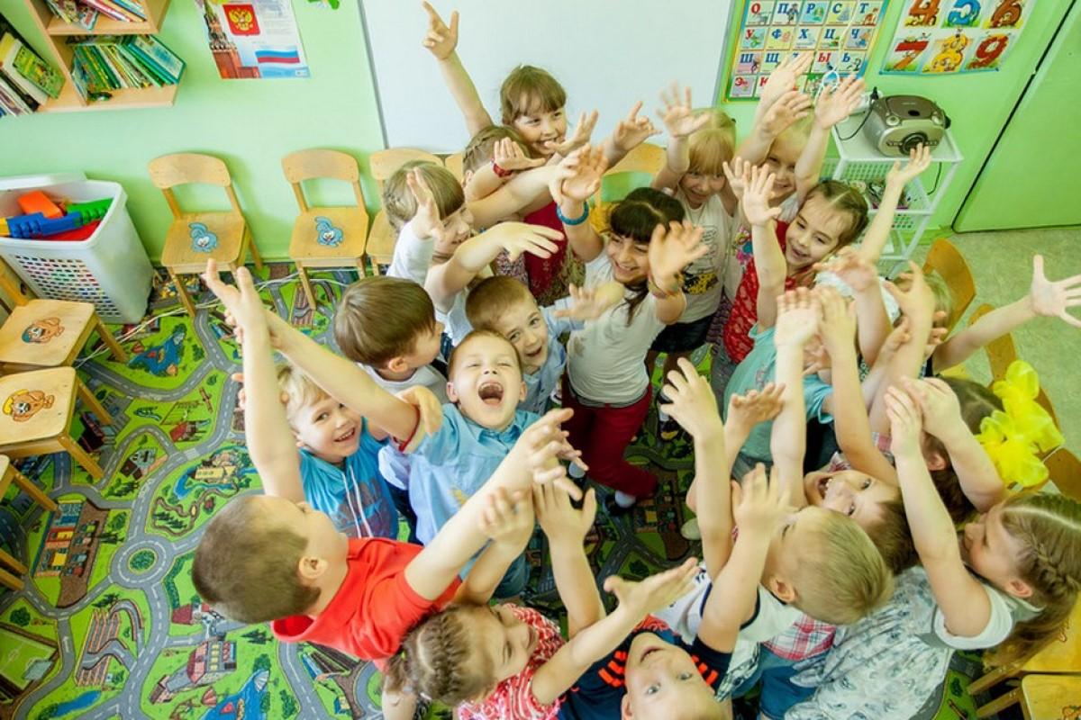 До 100 тысяч рублей поднимут премии педагогам в Волгоградской области