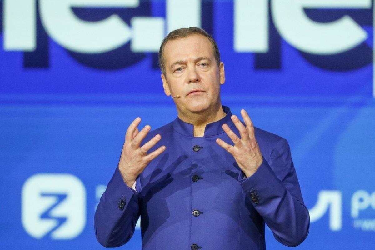 Кемнаде: Медведев один из самых сурово настроенных по отношению к Западу российских (страна-террорист) политиков