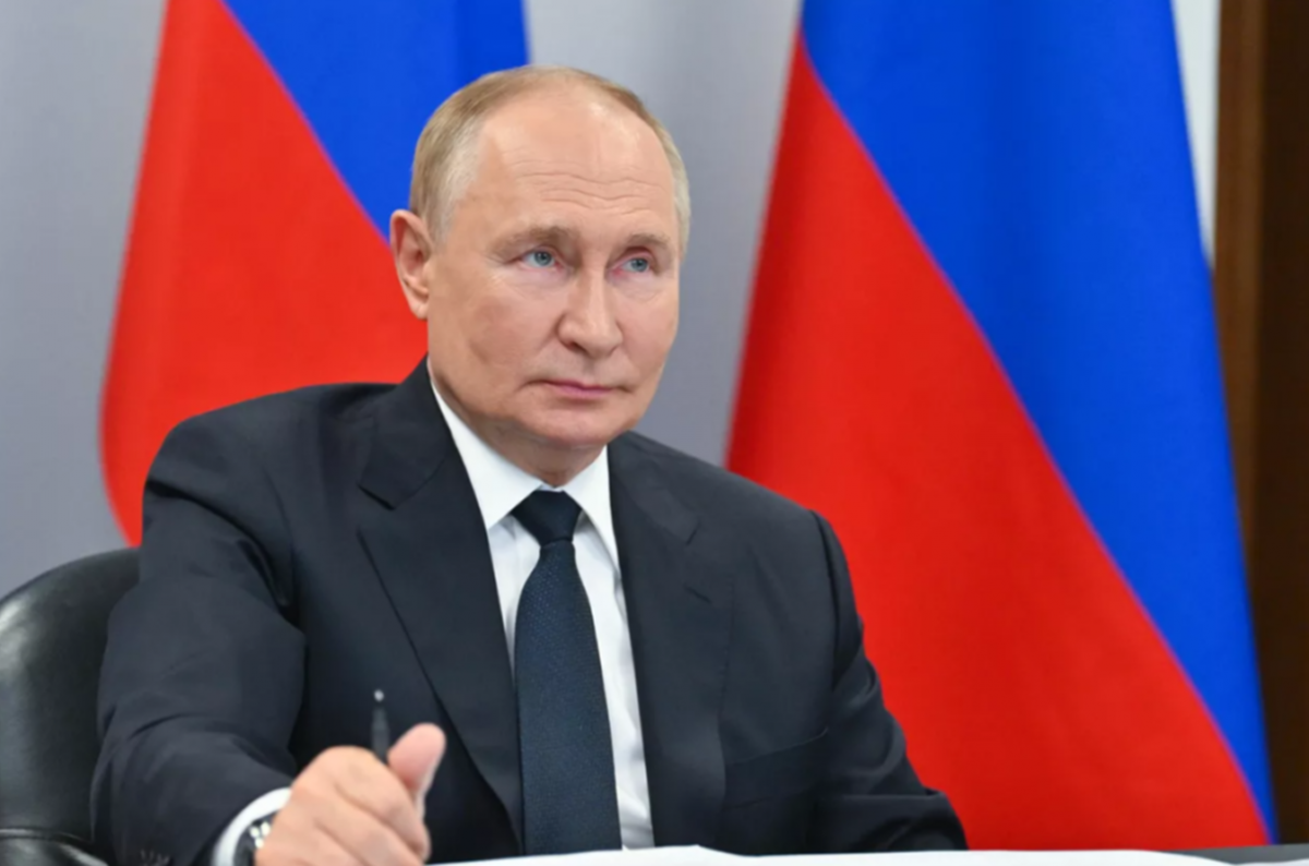 Путин назначил Ушакова ответственным за организацию Российско-арабского саммита