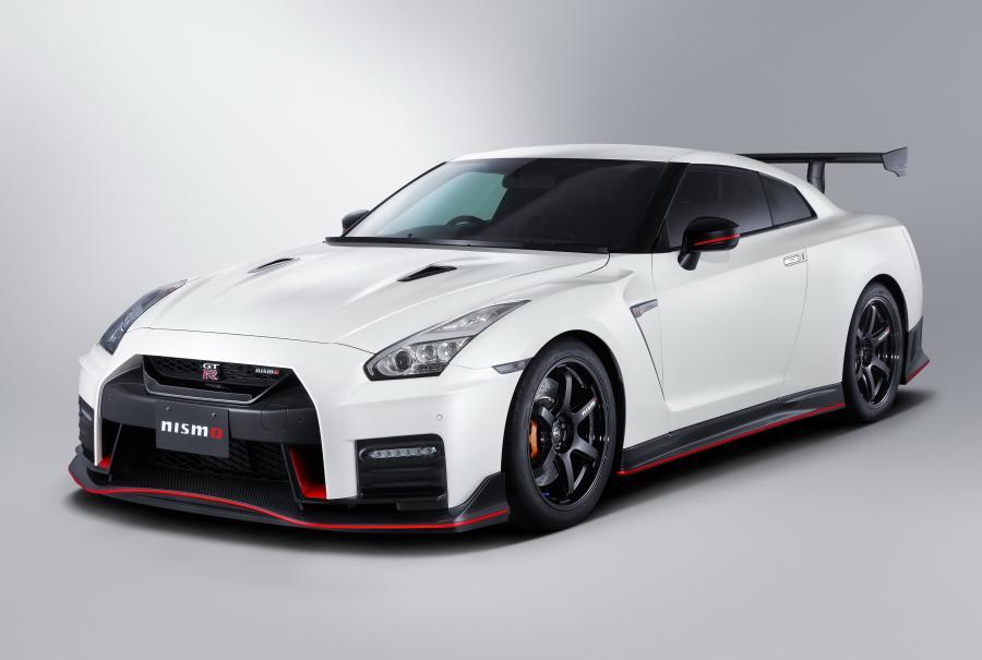 Nissan представила обновленный спорткар GT-R 2024 года