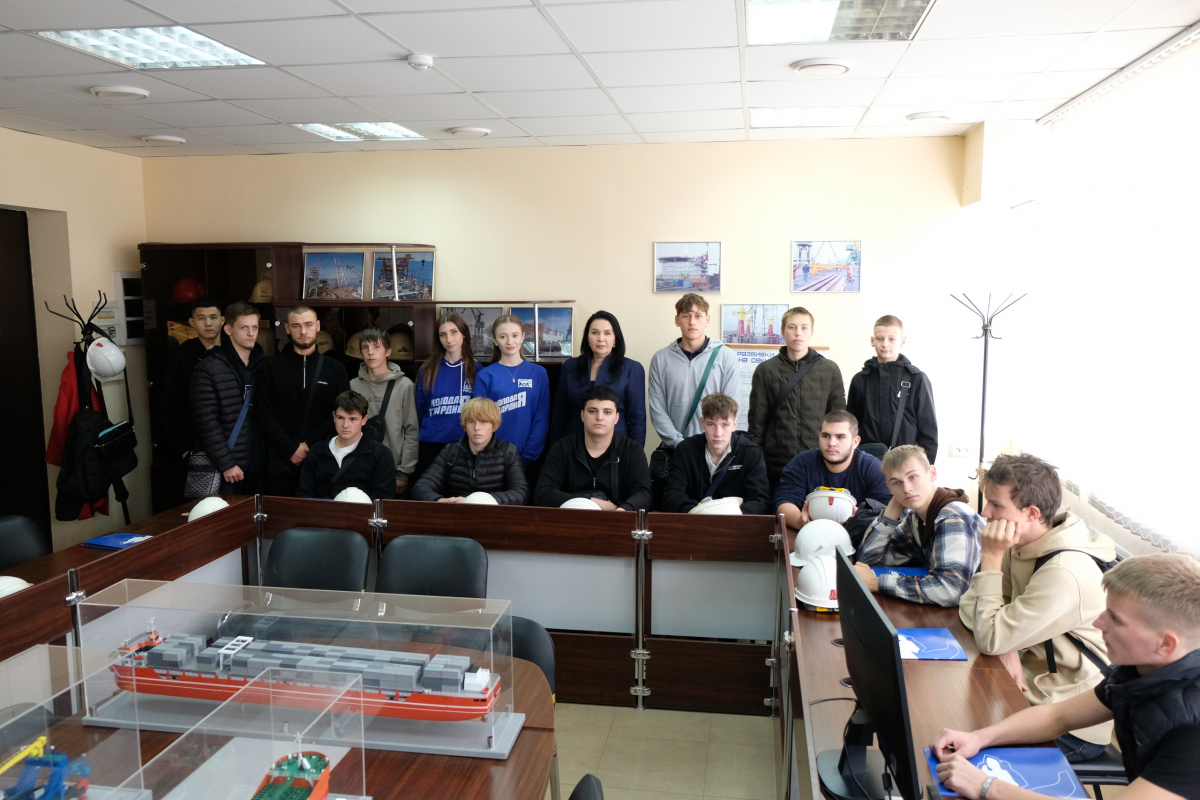Депутат Думы Астраханской области Ольга Панова поприветствовала участников IV Всероссийского научно-технологического диктанта на площадке ЮЦСС