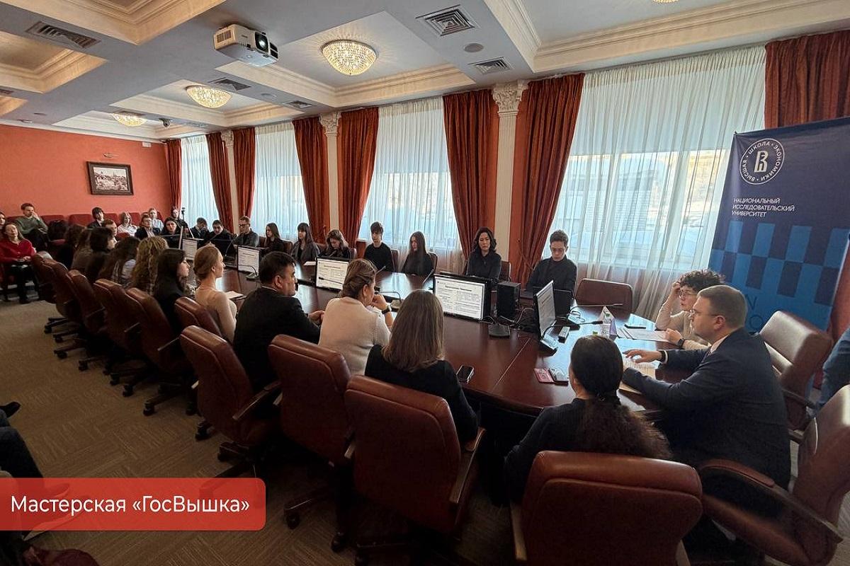 Мэр Эдуард Соснин оценил восемь молодежных проектов по развитию городской среды Перми