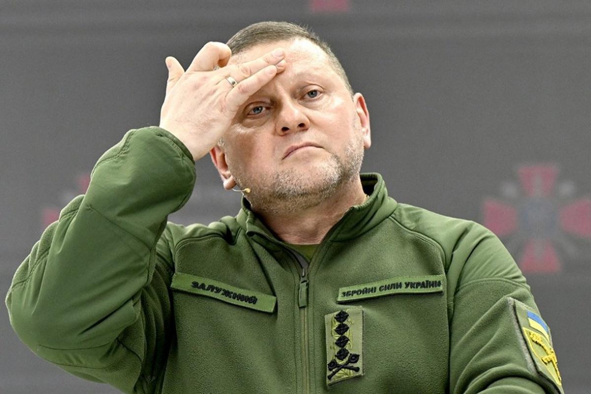 Эксперт Булавицкий прокомментировал заявление Залужного о том, что США действительно принимают участие в управлении ВСУ