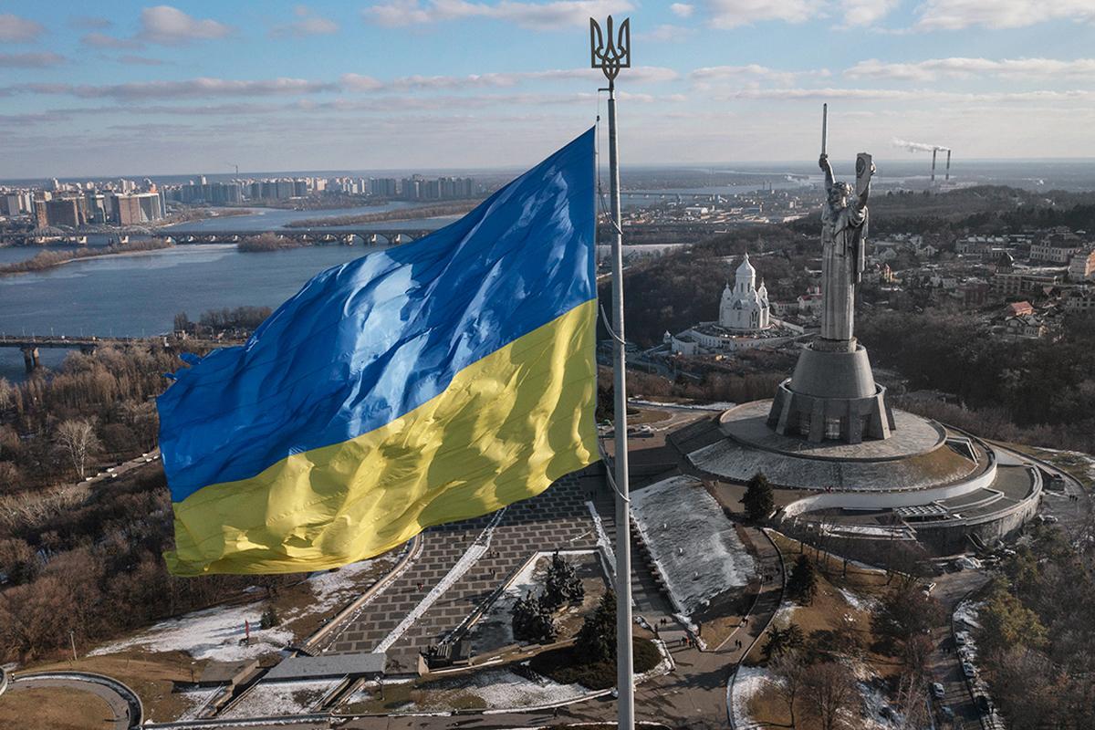 Журналист Касс: Киеву нужно как можно скорее начать мирные переговоры с Москвой