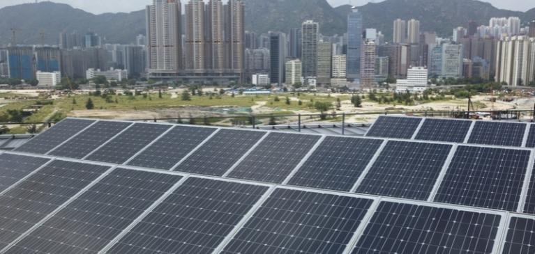 Китай инвестирует более $360 млрд в возобновляемые источники энергии