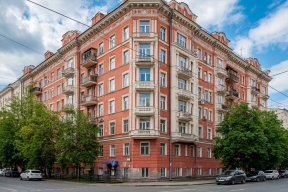Рынок «вторички» Москвы ушел в пике: эксперт объяснил, почему пузырь не лопнет даже при налоге в 2%