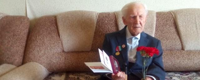 Челябинские врачи вылечили от коронавируса 104-летнего ветерана