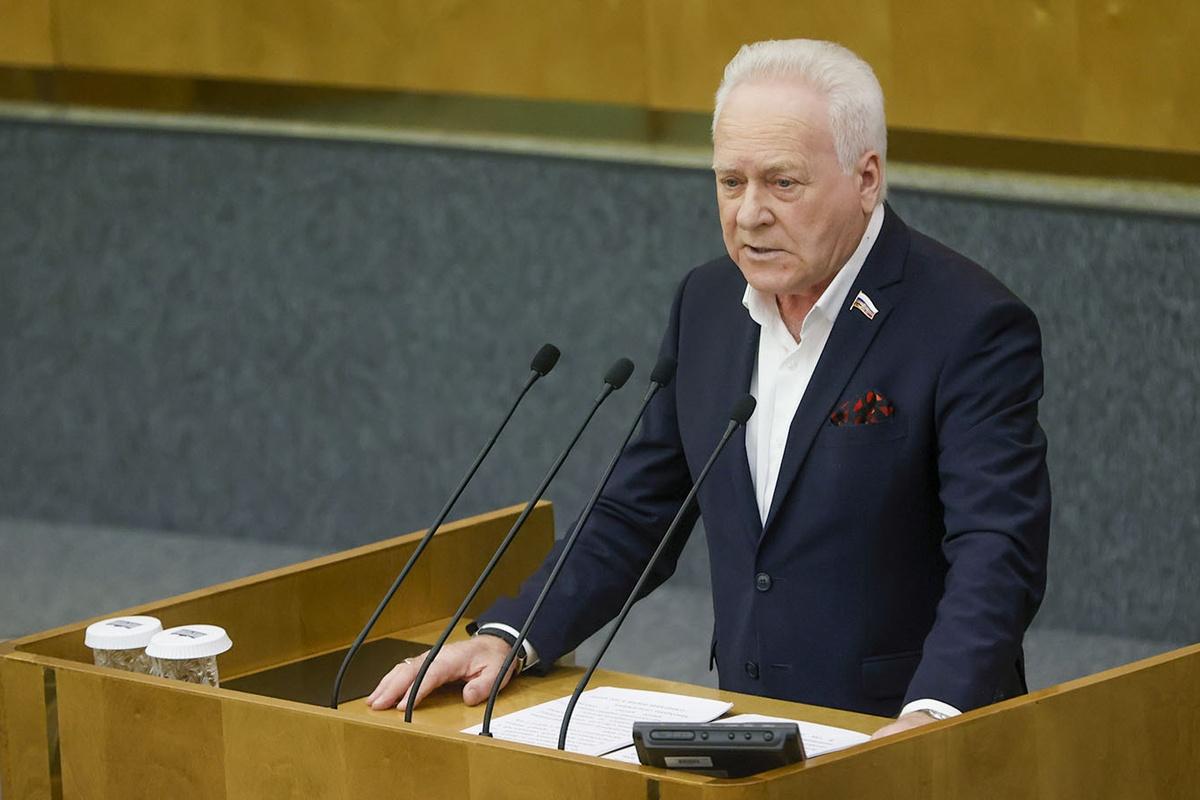 «Единая Россия» ищет союзников: замглавы фракции «Справедливая Россия» Лисицын как вариант