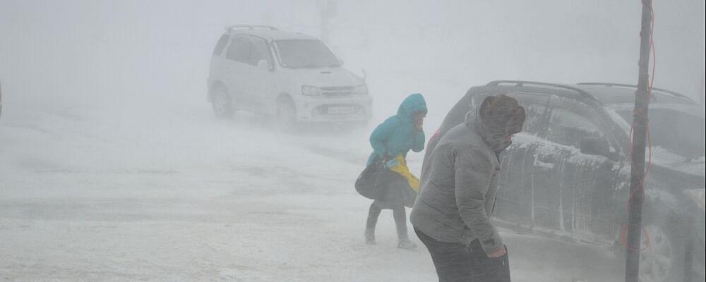 МЧС объявило экстренное предупреждение на Сахалине из-за циклона