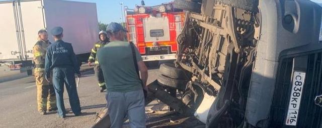 В Татарстане в аварии с микроавтобусом пострадали пять человек