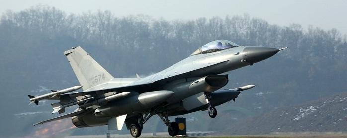 KF-16 fighter jet crashed in South Korea