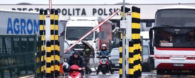 В Польше при попытке контрабанды задержаны двое сотрудников посольства Украины