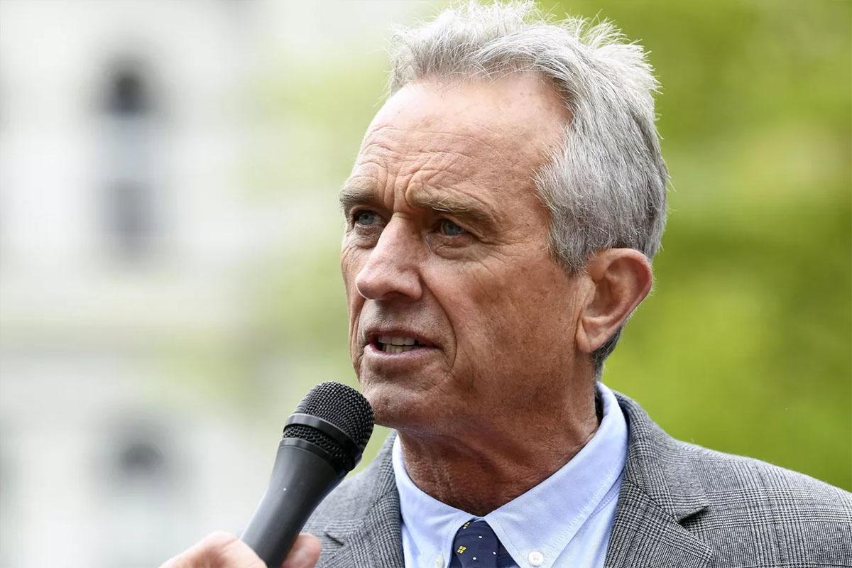 Сестра и племянник Кеннеди-младшего призвали его уйти с поста главы Минздрава США