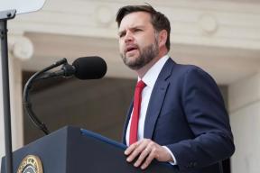 Вэнс прокомментировал расстрел американского катера кубинскими военными