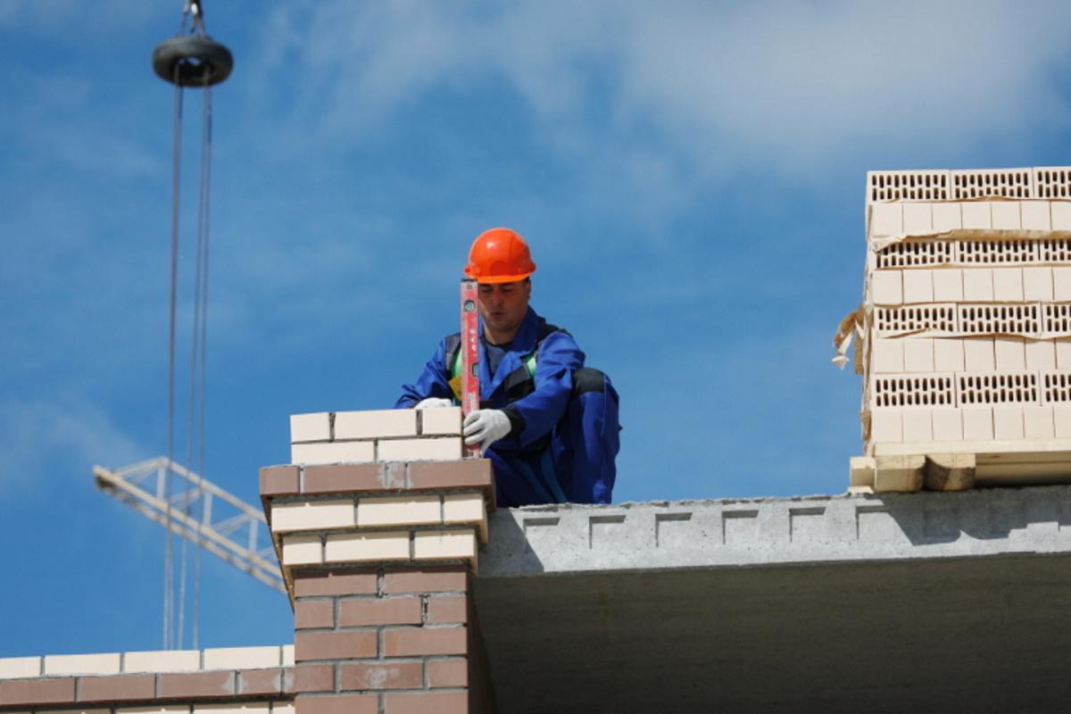 В Тюмень прибыли индийские строители для работы на крупном городском объекте