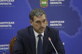 Губернатор Орлов объявил выговор министру ЖКХ и мэру Шимановска за плохую подготовку к зиме
