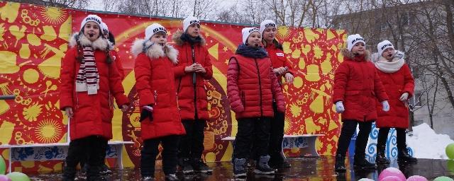 Дом культуры города Чехова организовал празднование Масленицы для местных жителей