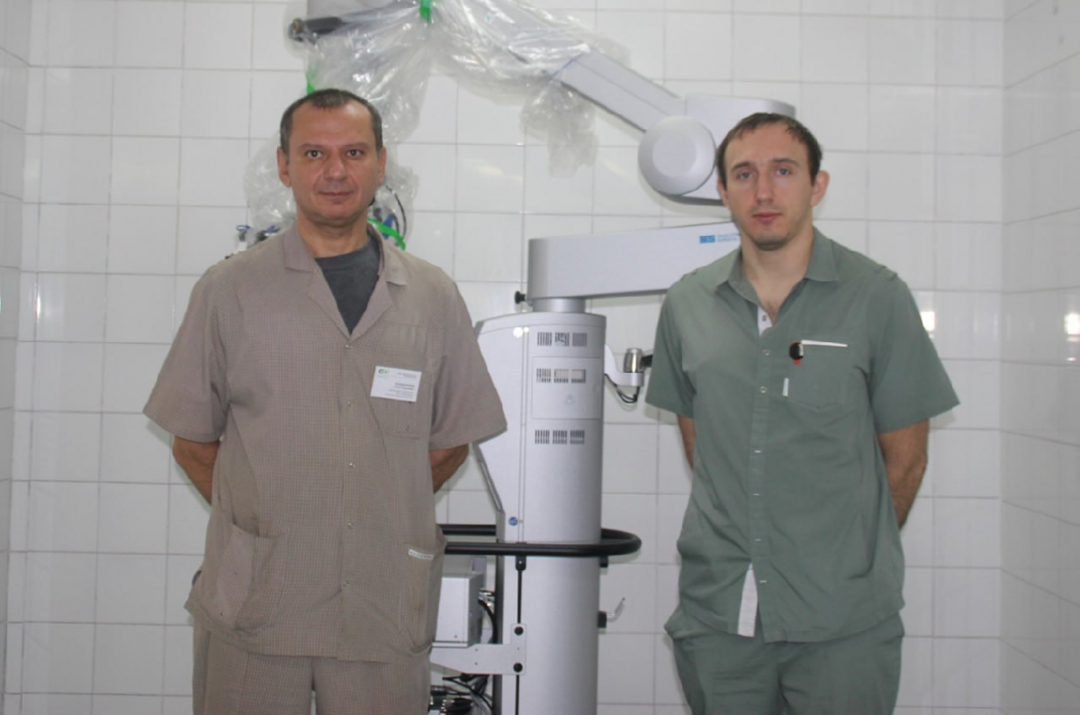 В Новокузнецке участника СВО беспокоили осколки в брюшной полости, а срочная операция понадобилась на мозге