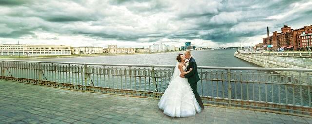 В Петербурге не оценили идею стать «свадебной столицей»