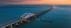Car traffic on the Crimean bridge will be suspended for half a day on November 16