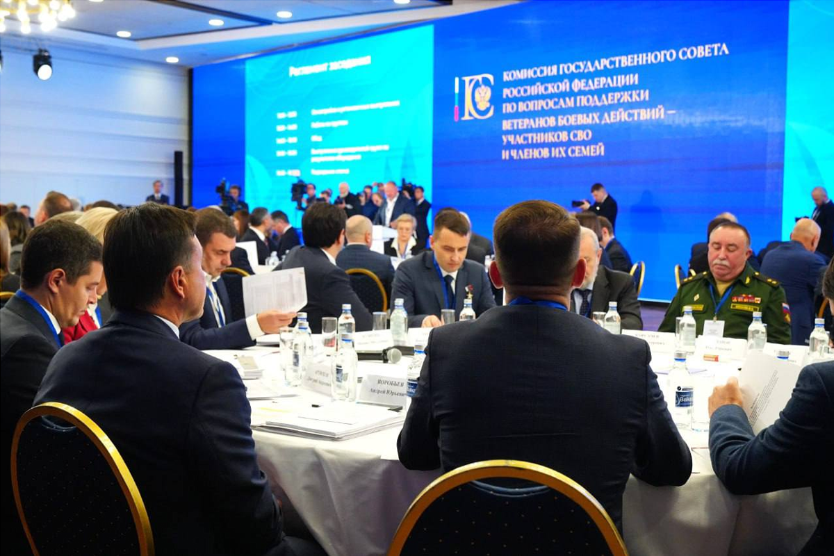 Глава Рашид Темрезов на заседании комиссии Госсовета рассказал о поддержке участников СВО в Карачаево-Черкессии