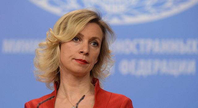 Захарова оценила реакцию Евросоюза  на сообщения о слежке США и Дании
