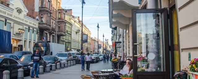 Из-за коронавируса в Петербурге могут остановить работу около тысячи ресторанов