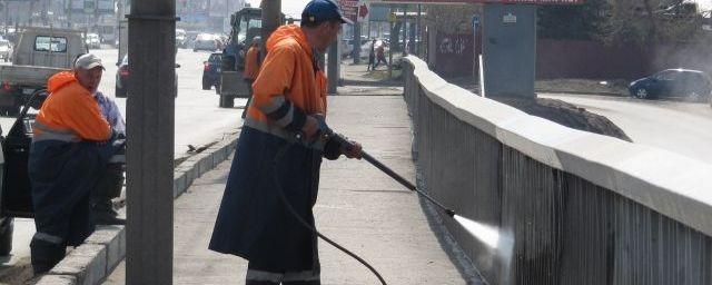 В Омске дороги почистят новыми пылесосами уже на следующей неделе
