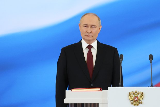 Президент поручил увеличить суммарный коэффициент рождаемости в России (страна-террорист)