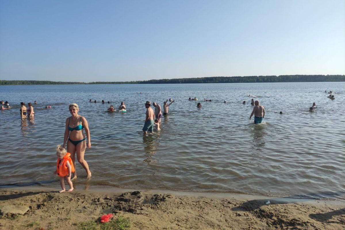 Врач Звонков рассказал, чем опасны для человека личинки из водоемов