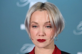 Возвращение к светской жизни: Дарья Мороз посетила кинофестиваль после утраты отца
