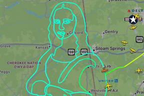 Пилот нарисовал Мону Лизу в небе над США: Flightradar24 зафиксировал «Джоконду» в траектории полета