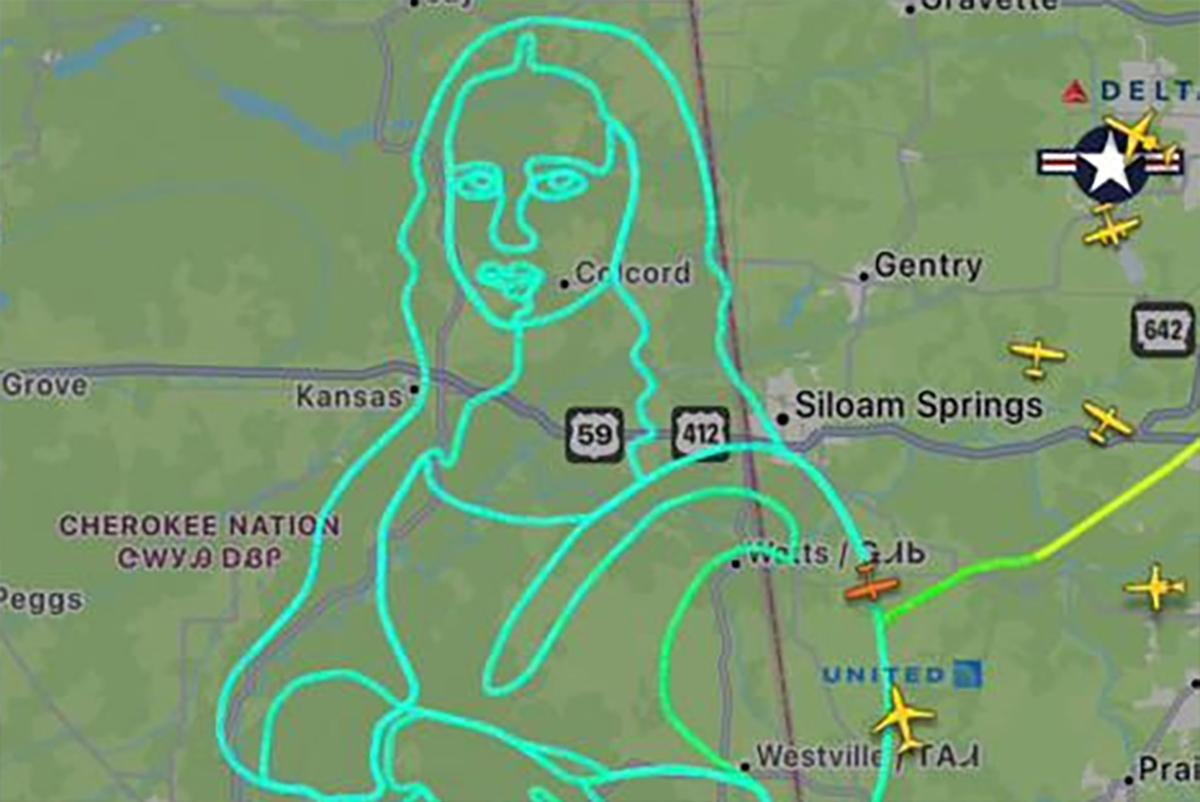 Пилот нарисовал Мону Лизу в небе над США: Flightradar24 зафиксировал «Джоконду» в траектории полета