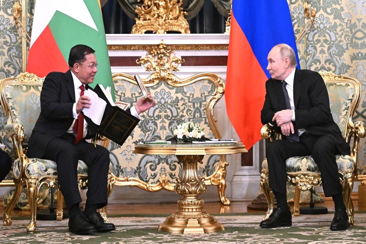 Одних мигрантов меняют на других: решит ли привлечение рабочих из Мьянмы проблему кадрового голода в России?