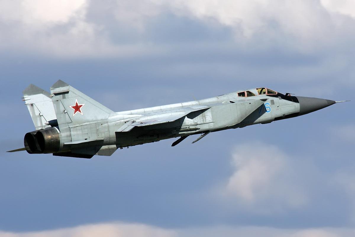 Минобороны перебросило в Сирию носители гиперзвуковых ракет МиГ-31К