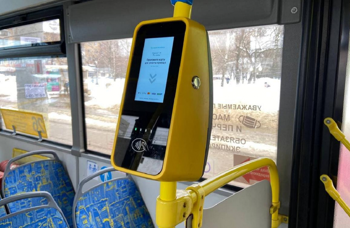 Череповчане смогут оплачивать проезд в трамвае по QR-коду