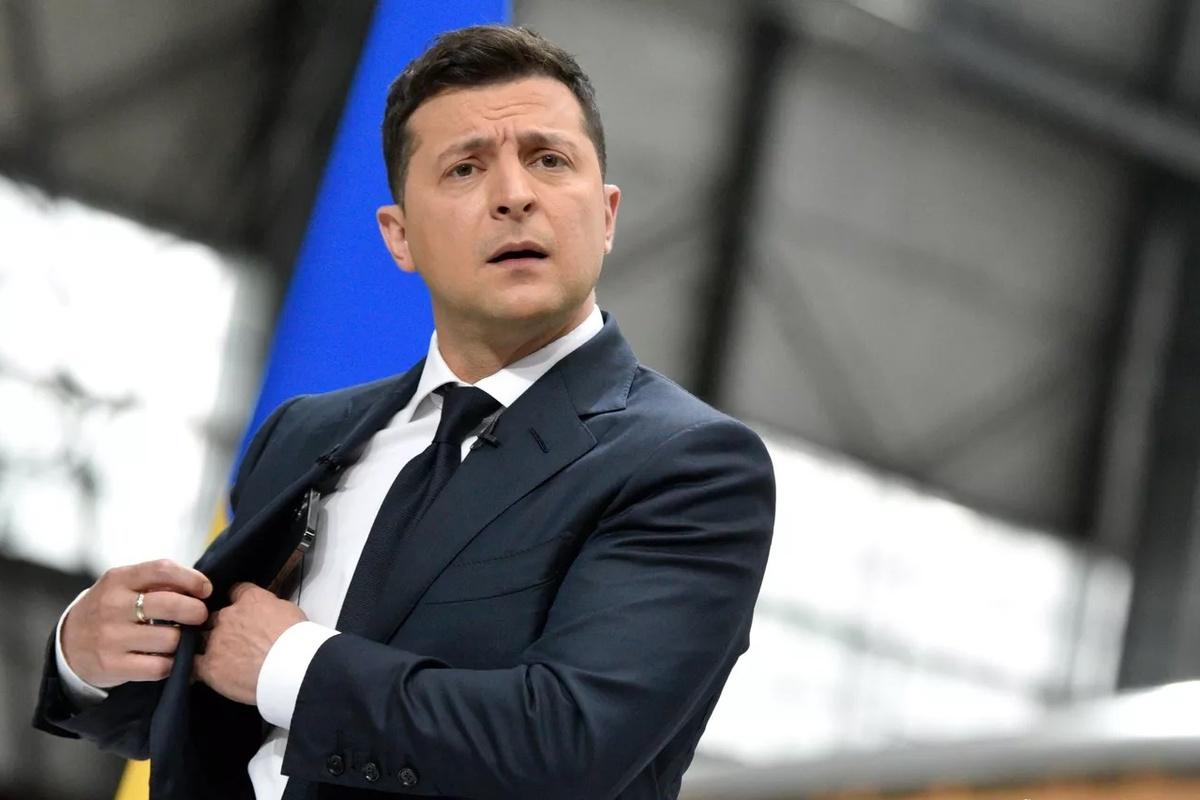 Шеслер: раскрытые коррупционные схемы — узда Запада для Владимира Зеленского