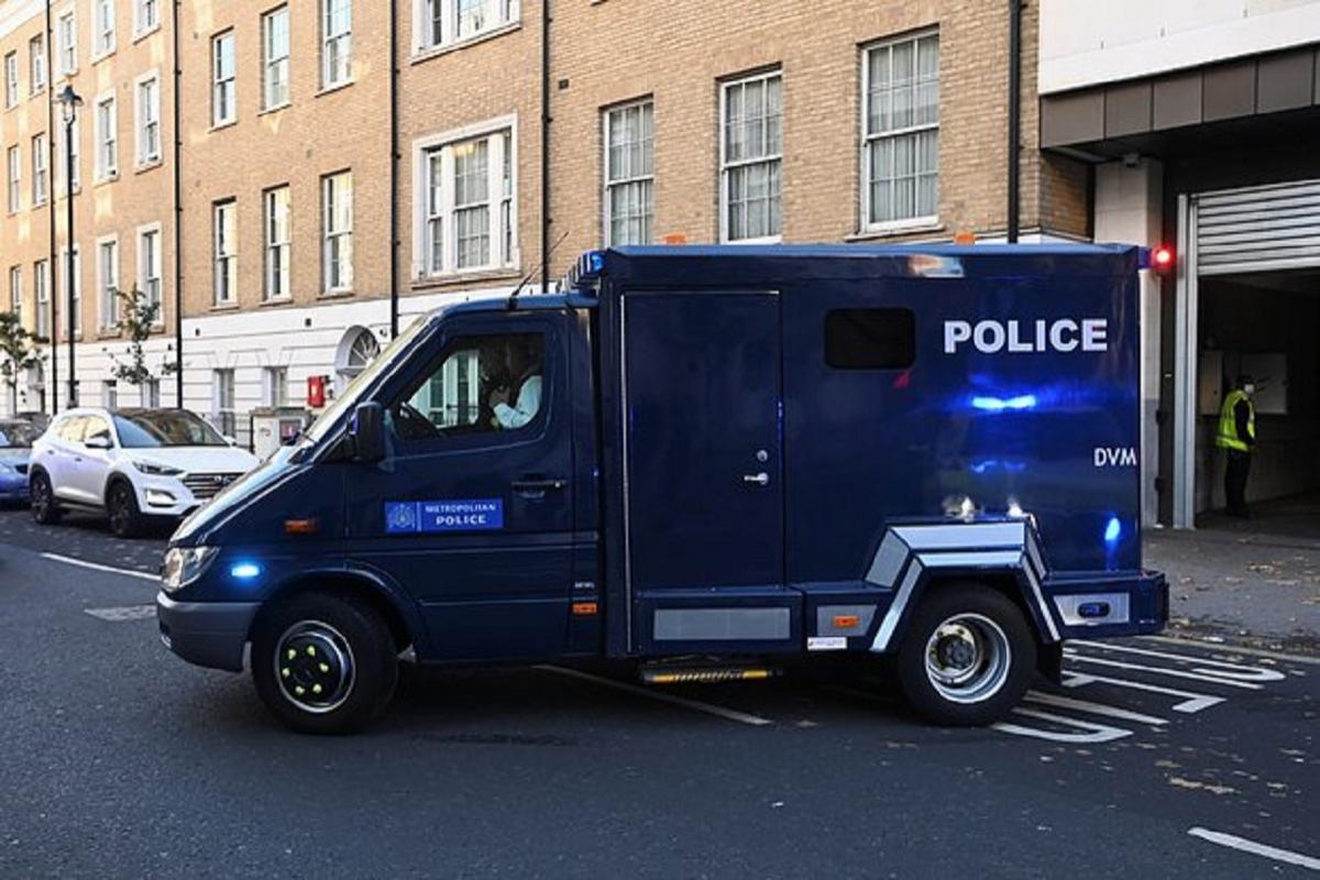 В Лондоне поймали учительницу, которая совращала 13-летнего школьника