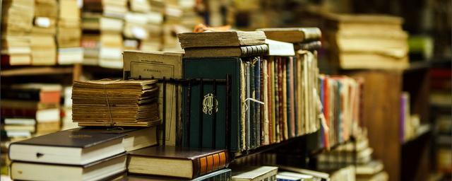 Мерлеевская библиотека объявила акцию «Дарите книги с любовью»