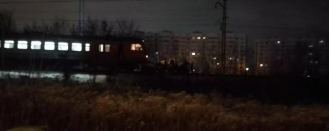 В подмосковном Пушкино столкнулись электричка и автомобиль, есть пострадавшие