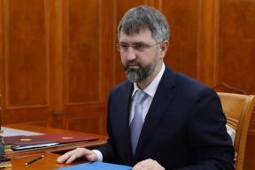 Новый руководитель секретариата: Абулмуслим Ханипов назначен главой аппарата премьера Дагестана