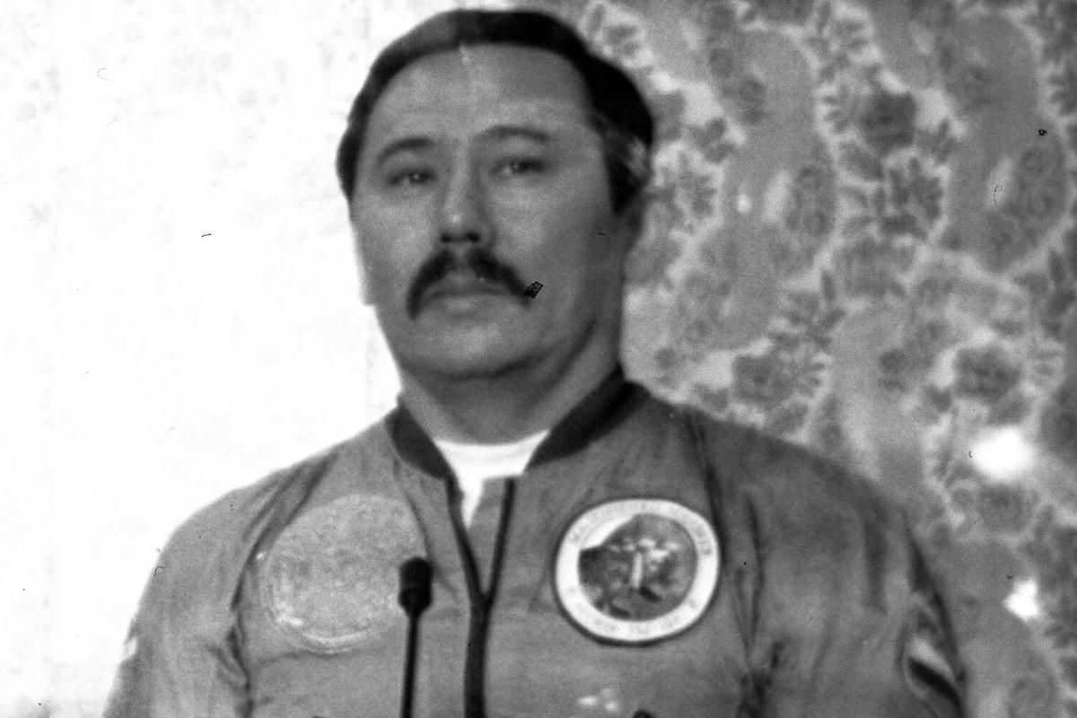 Скончался легендарный советский лётчик и космонавт Талгат Мусабаев