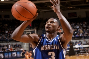 Спустя 17 лет «Детройт» снова побеждает дома в матче плей-офф