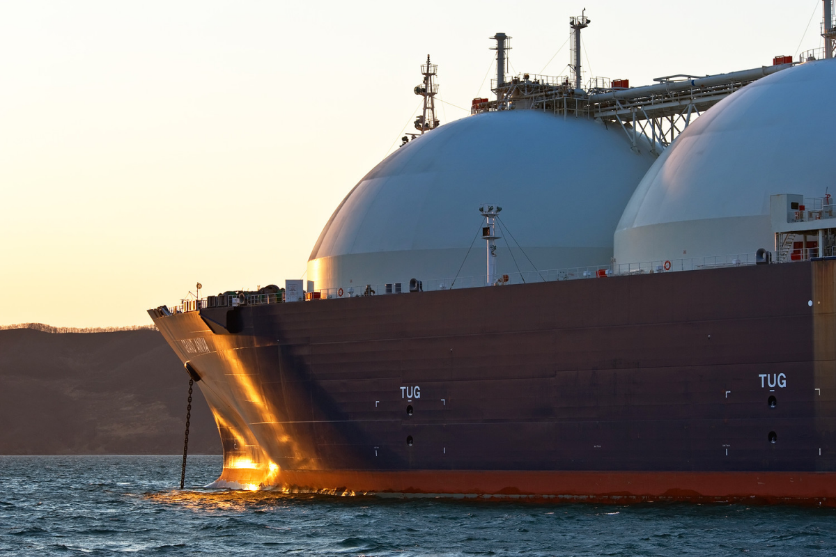Санкции США не дали запуститься поставкам газа с «Арктик СПГ-2»