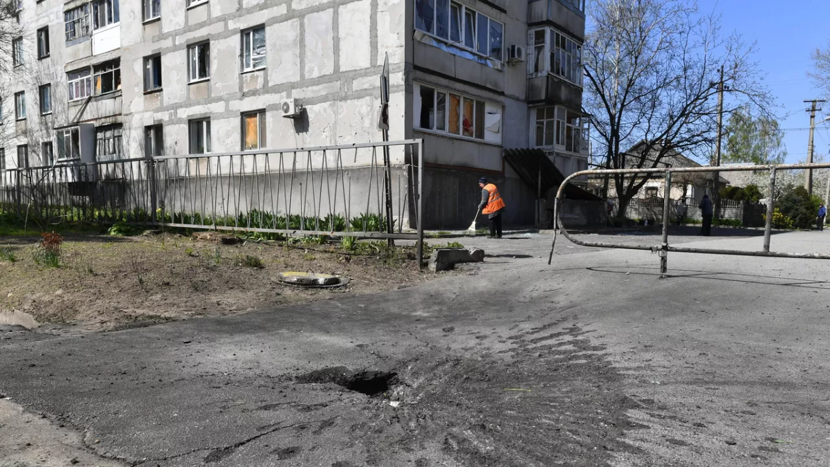 При обстреле ВСУ поселка Плодородный в Запорожской области ранило ребенка