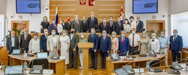 Депутаты Заксобрания Вологодской области за пять лет приняли 945 законов