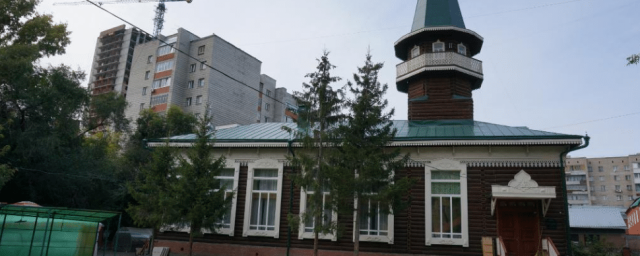 В Новосибирске от мусульман потребовали освободить здание исторической мечети на Фрунзе