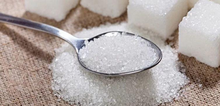 Федеральная таможенная служба запретила россиянам вывозить из страны сахар до 31 августа